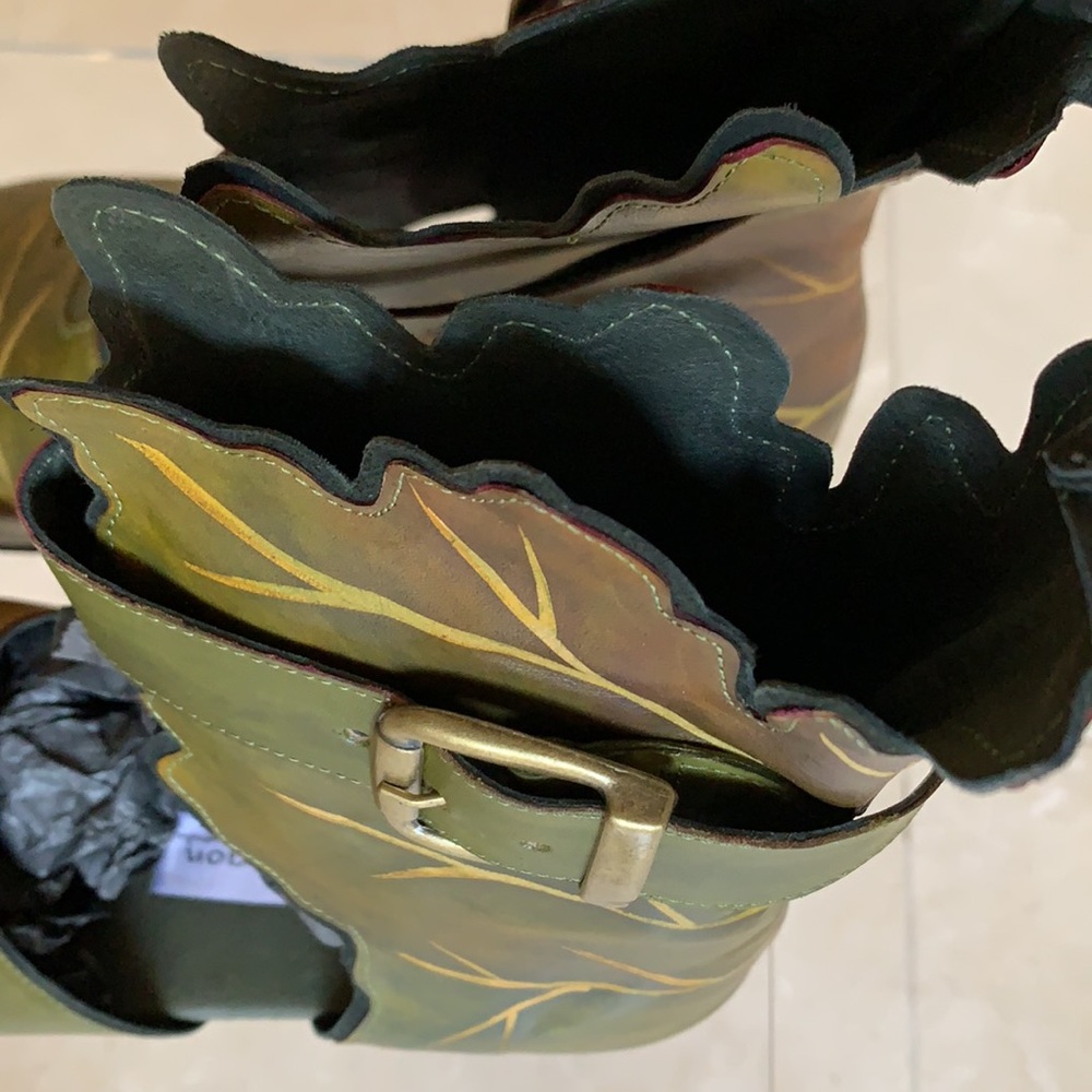 Leaf Booties New - Picture 7 of 8